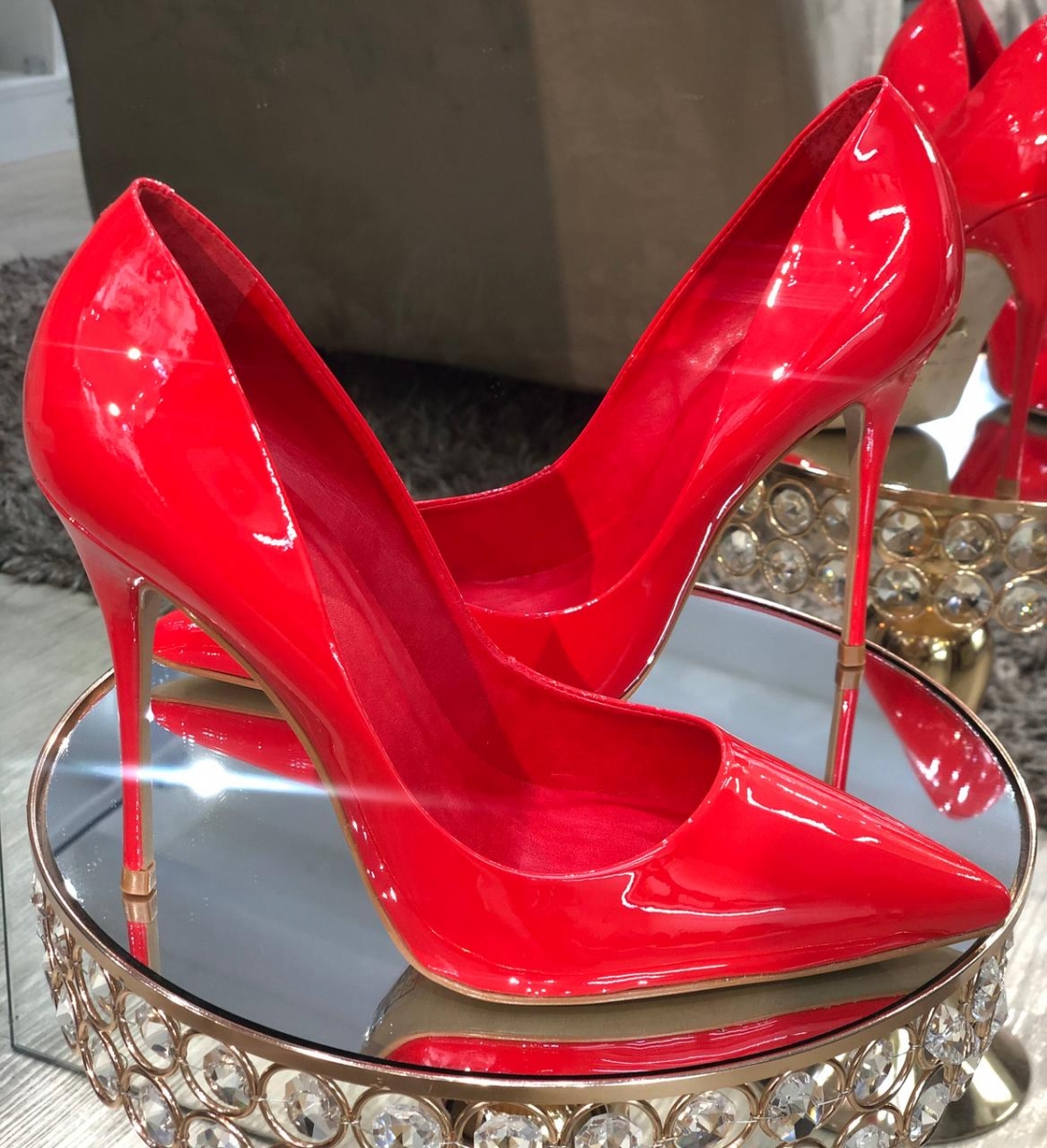 scarpin carrano vermelho