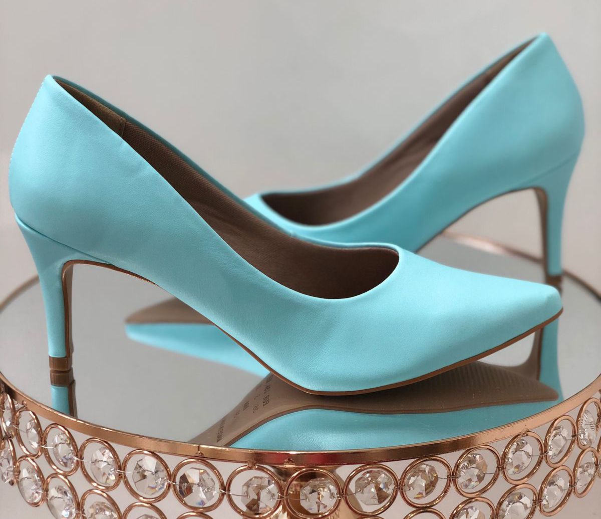 Scarpin azul hot sale salto baixo